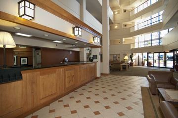 H I Express & Suites San Antonio Medical-Six Flags Ngoại thất bức ảnh